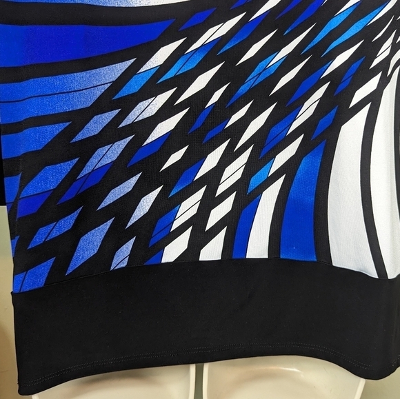 Bali Liquid Knit Abstract Blouse Sz M - Picture 9 of 10